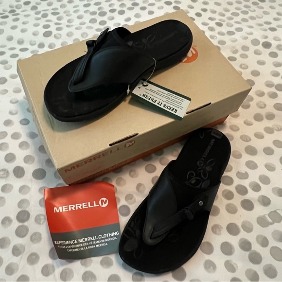 NWT Merrell Women’s Grace Black Leather Flip Sandals Size 6 - Picture 2 of 13